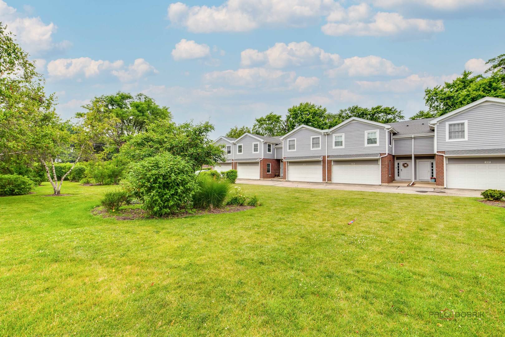 Glenview, IL 60025,1804 Monroe CT