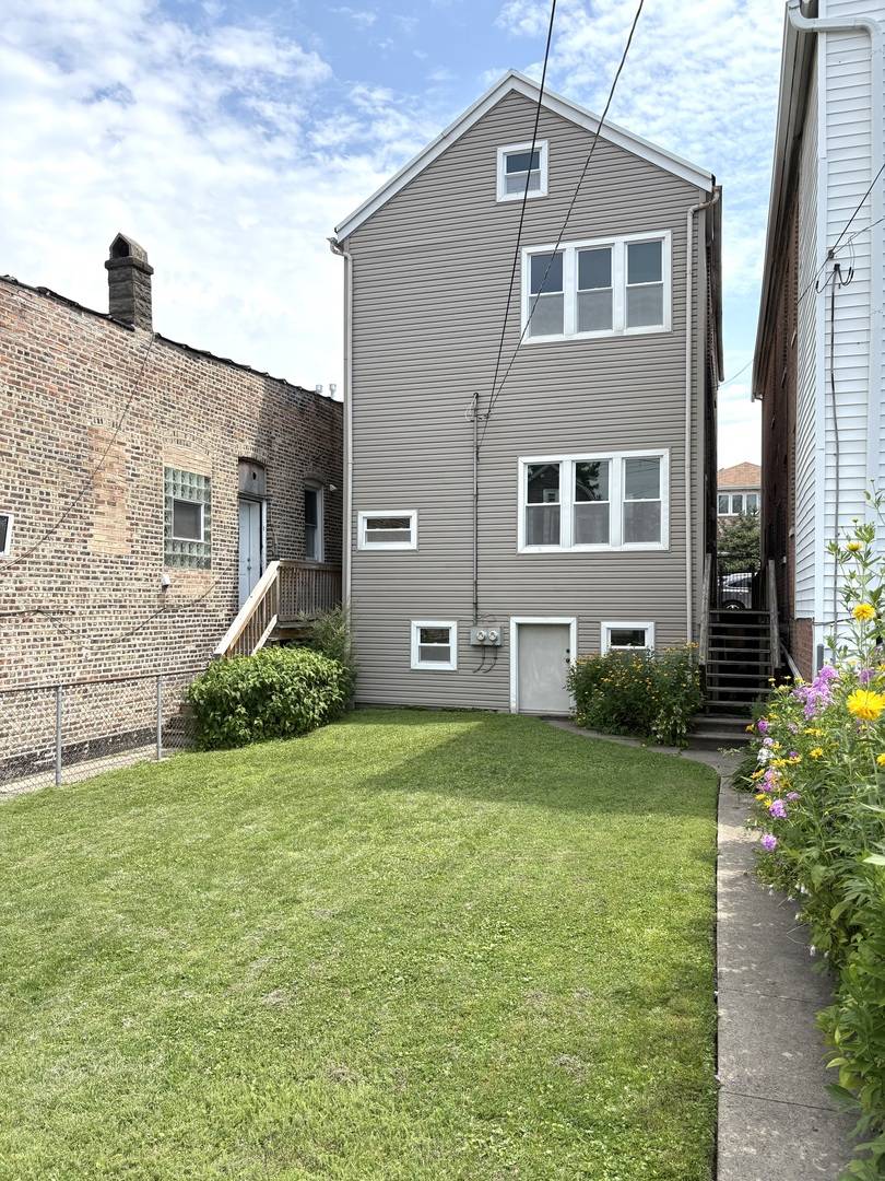 Chicago, IL 60608,2838 S Keeley ST