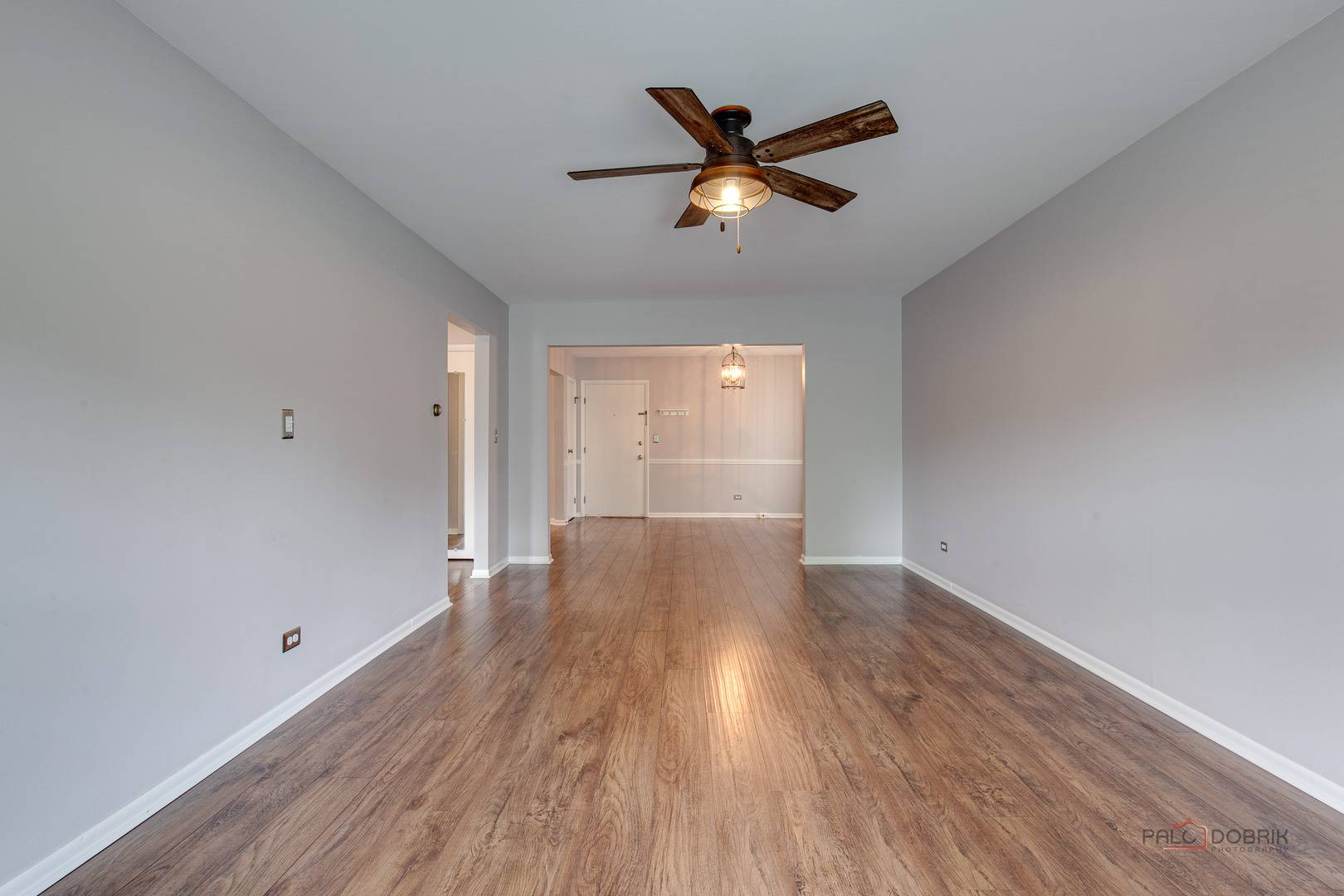 Libertyville, IL 60048,350 Brainerd AVE #7B