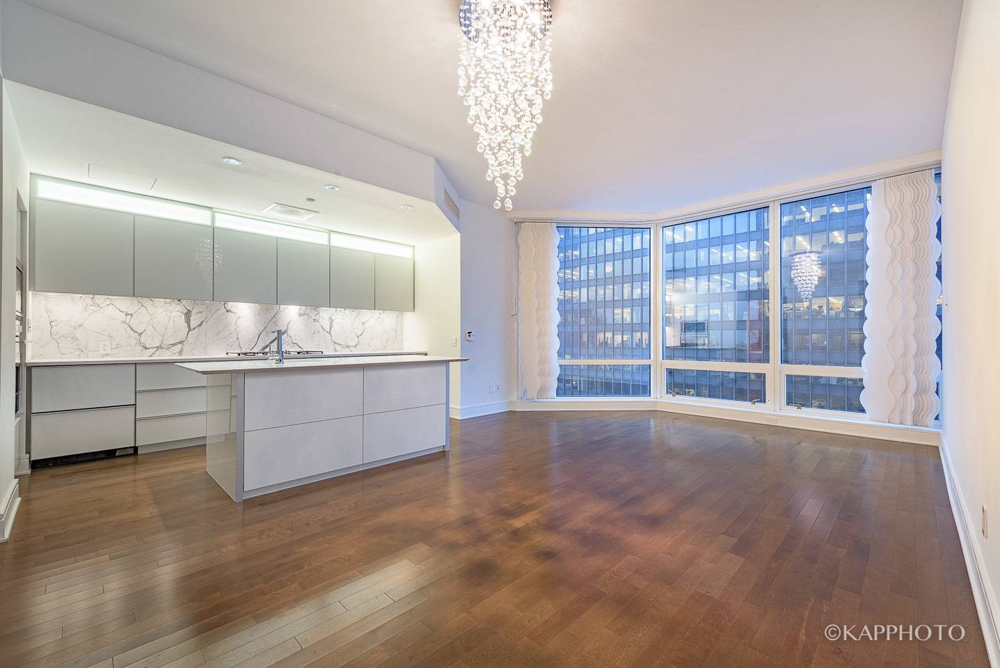 Chicago, IL 60611,401 N Wabash AVE #39G