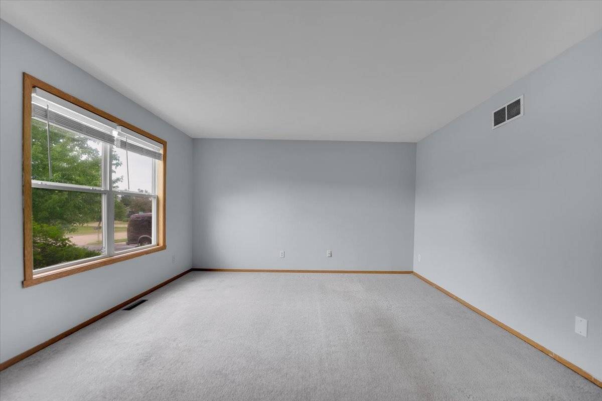 Rockford, IL 61107,6621 Samantha LN