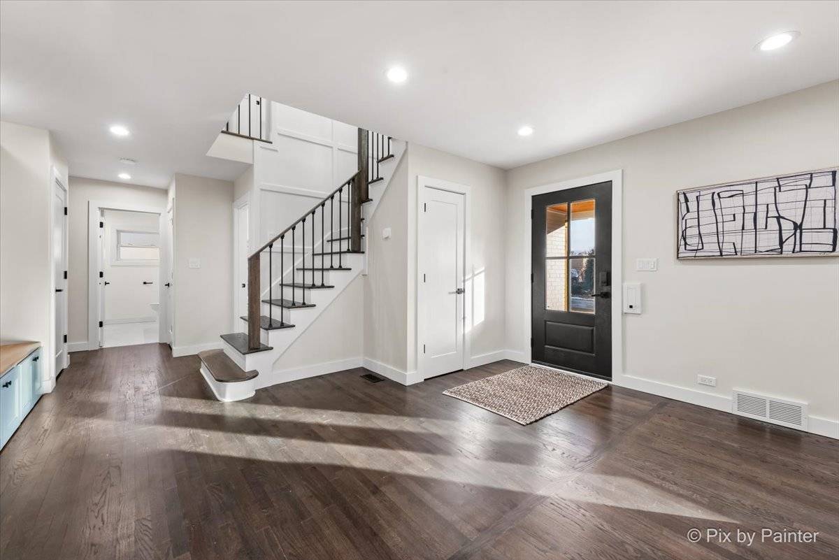 Western Springs, IL 60558,4940 Wolf RD