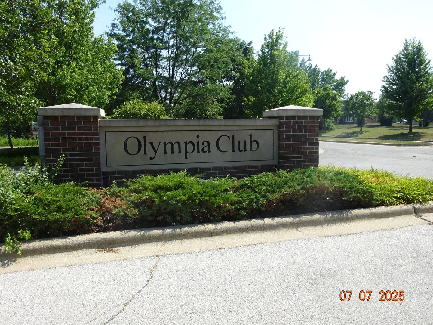Olympia Fields, IL 60461,20015 Delphi DR