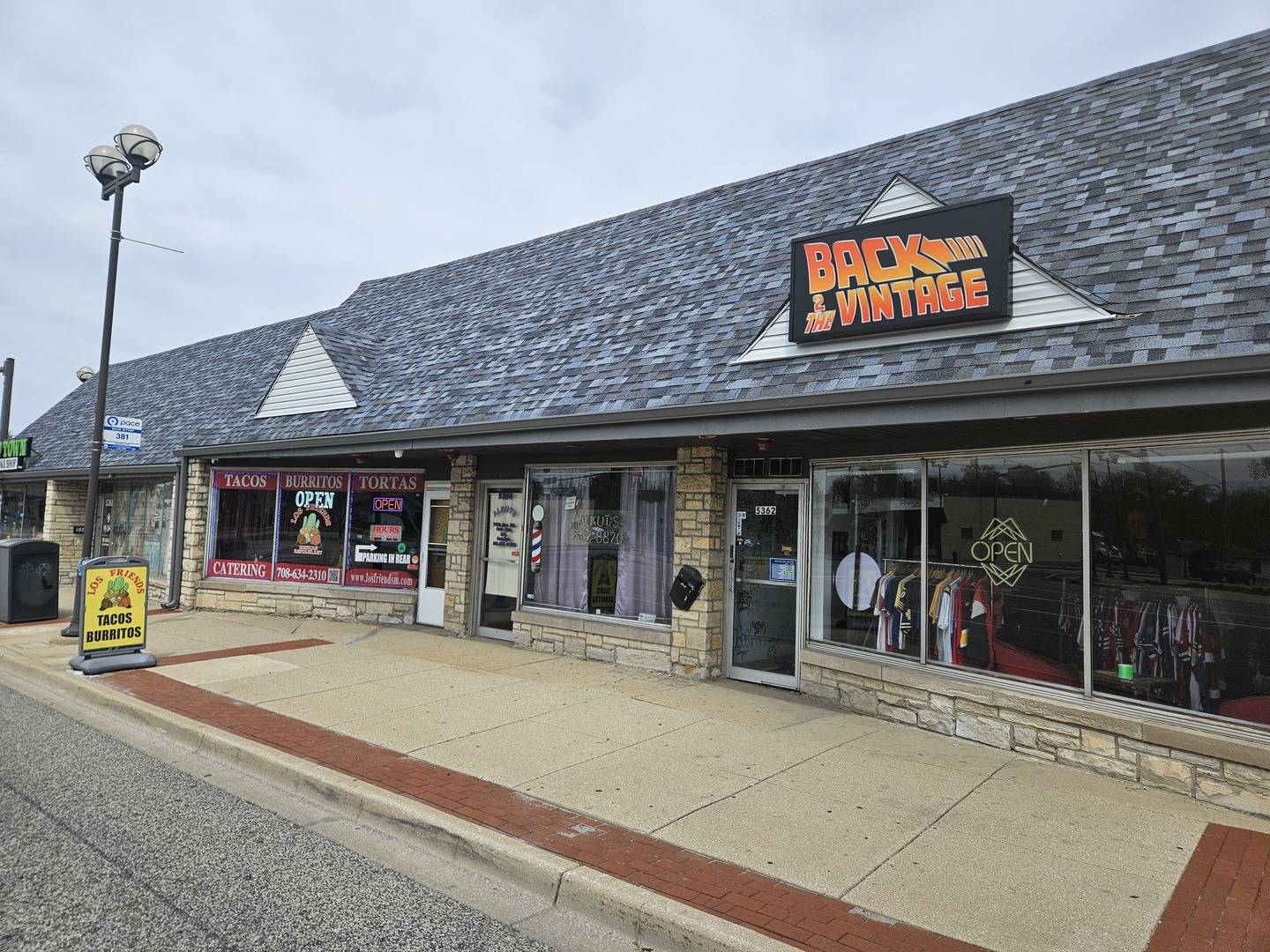 Oak Lawn, IL 60453,5370 W 95th ST