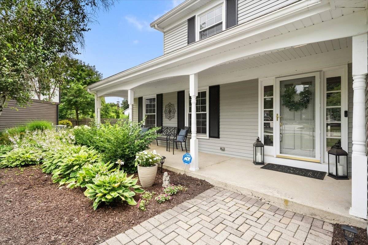 Wheaton, IL 60189,1544 Orth CT