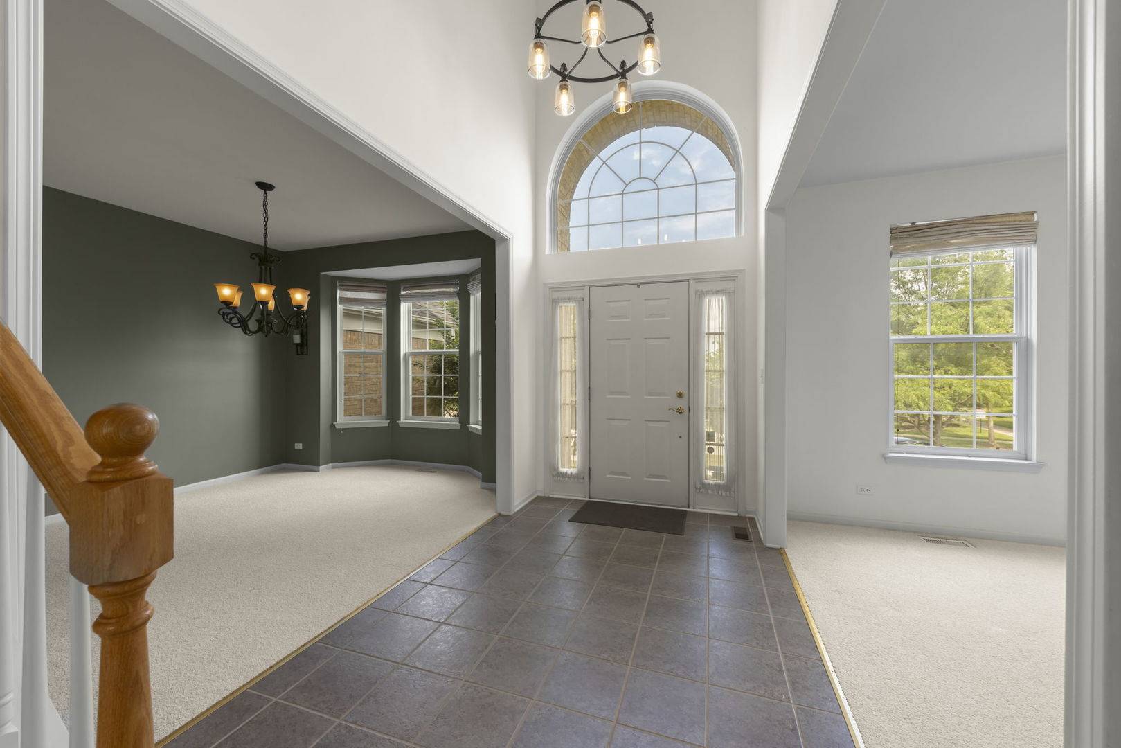 Streamwood, IL 60107,122 Rosewood DR
