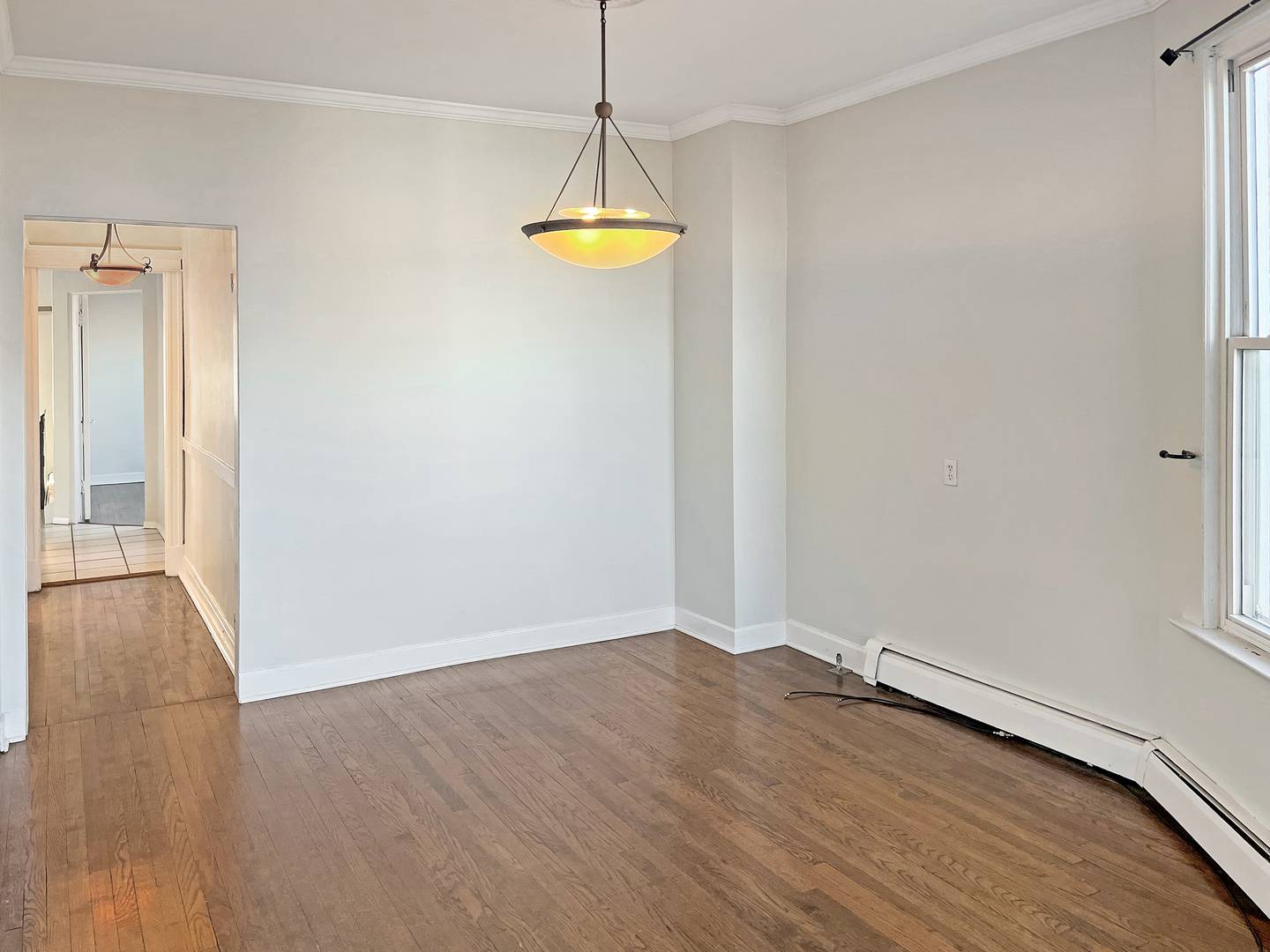Forest Park, IL 60130,825 Beloit AVE #2