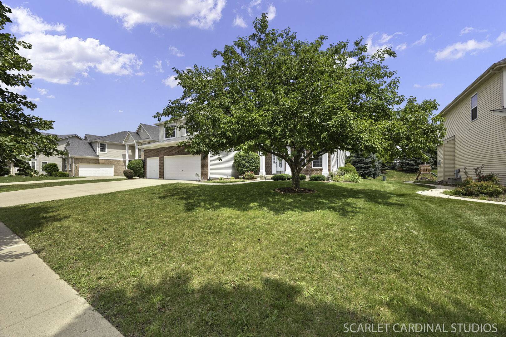 Bartlett, IL 60103,337 Veronica CIR