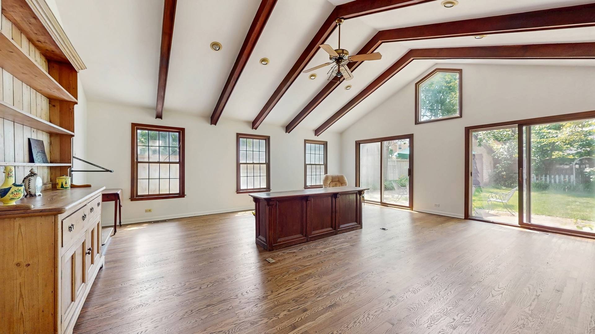 Winnetka, IL 60093,38 Brier ST
