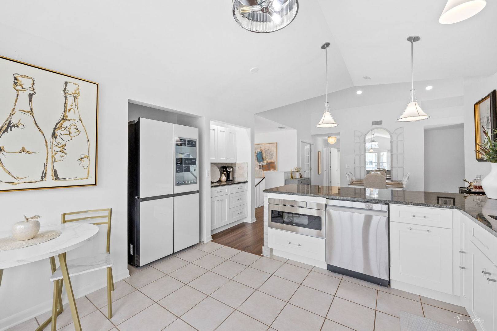 Warrenville, IL 60555,30W019 Plum CT