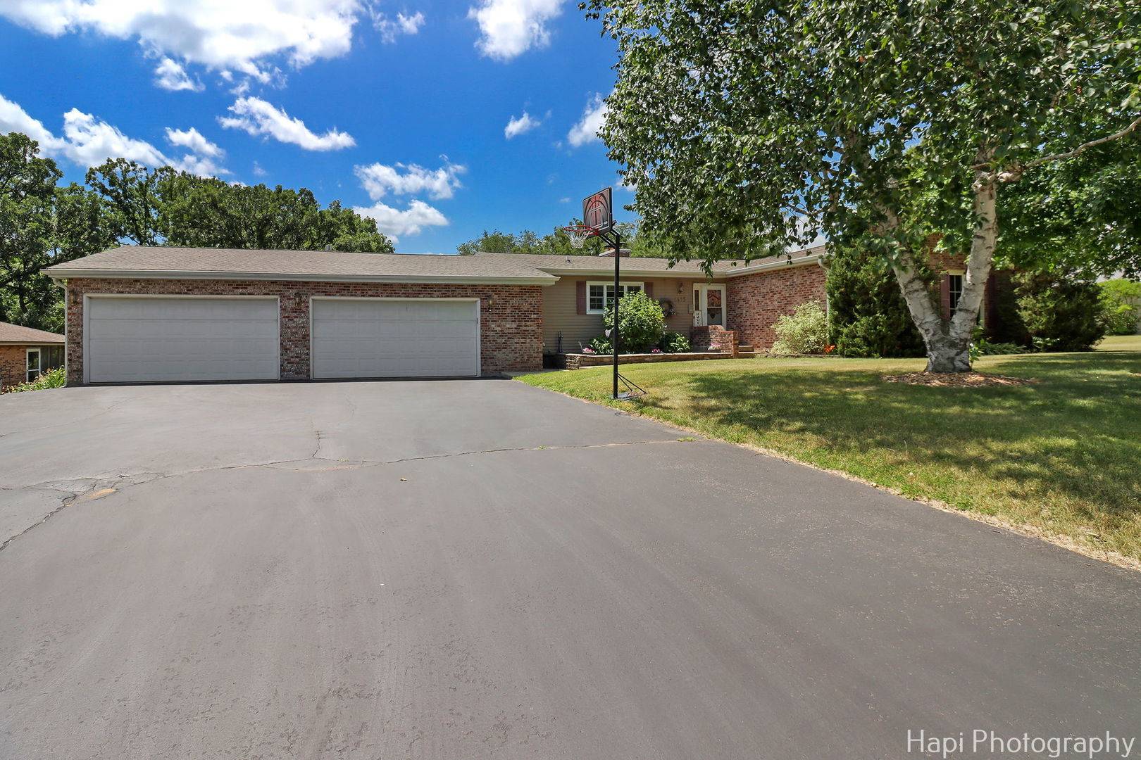 Mchenry, IL 60051,1415 Arabian Spur
