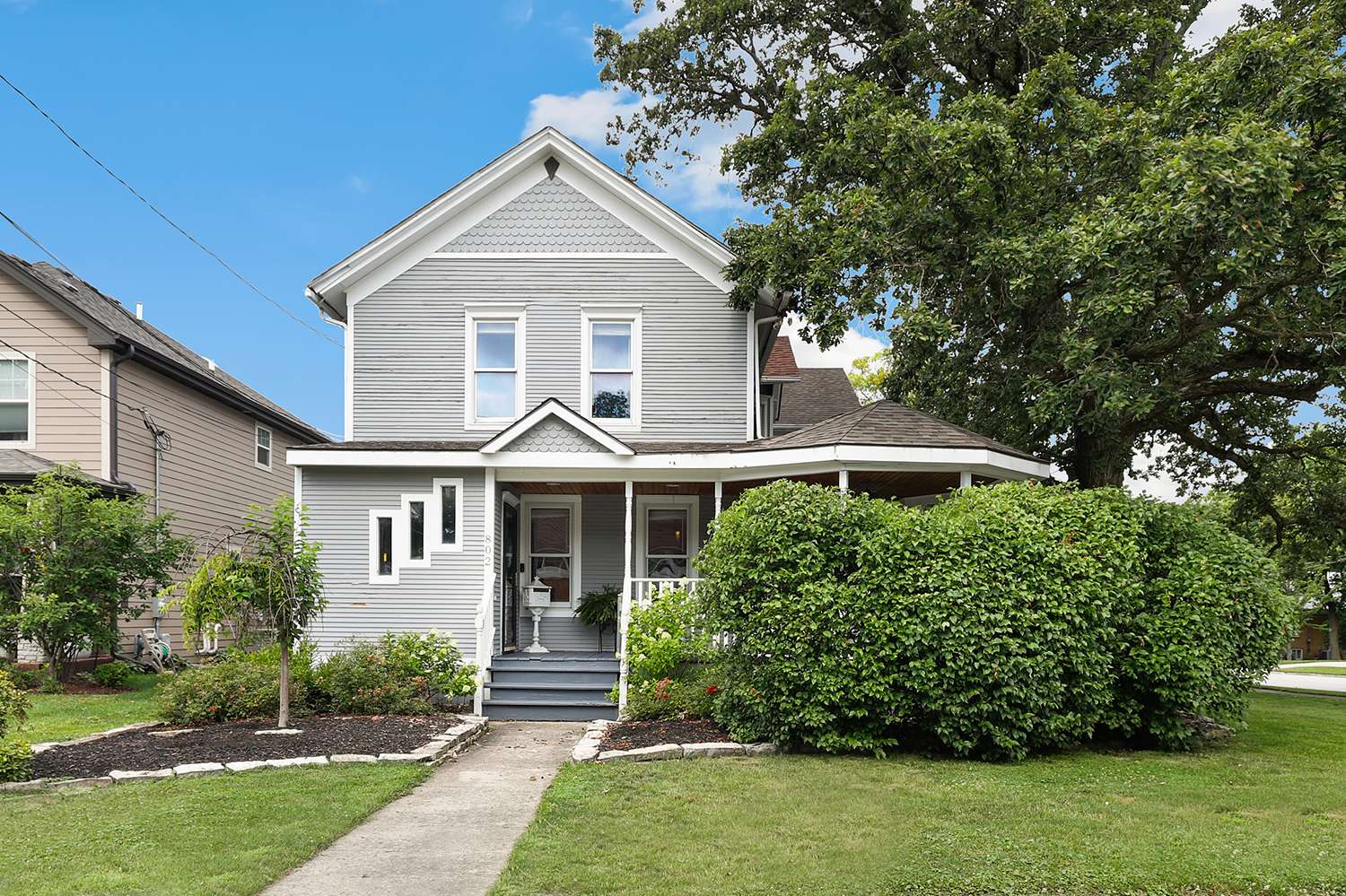 Lemont, IL 60439,802 Warner AVE