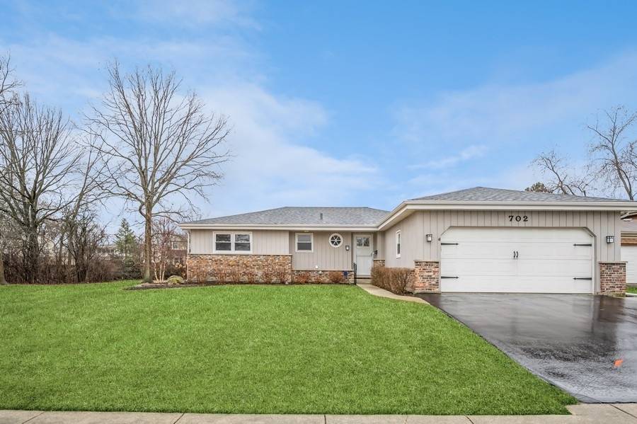 Highland Park, IL 60035,702 Barberry RD