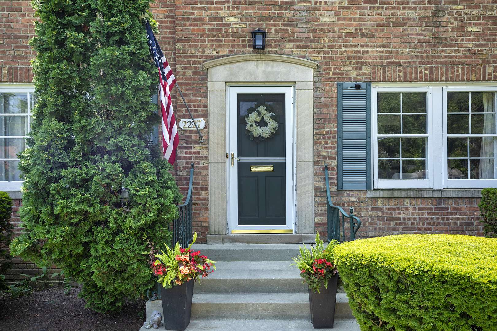 Glenview, IL 60025,2227 Linneman ST