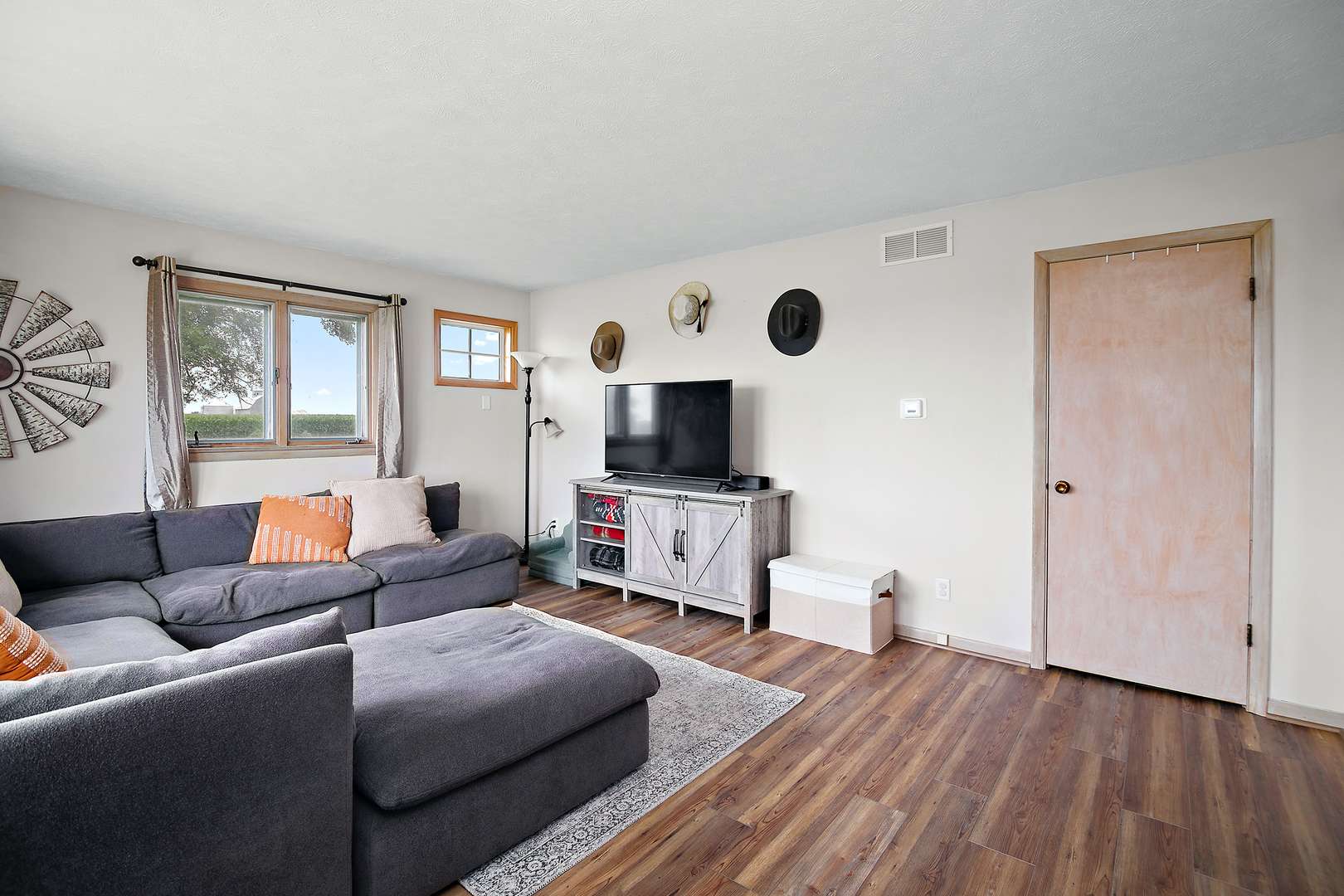 Reddick, IL 60961,1506 S 16000w RD