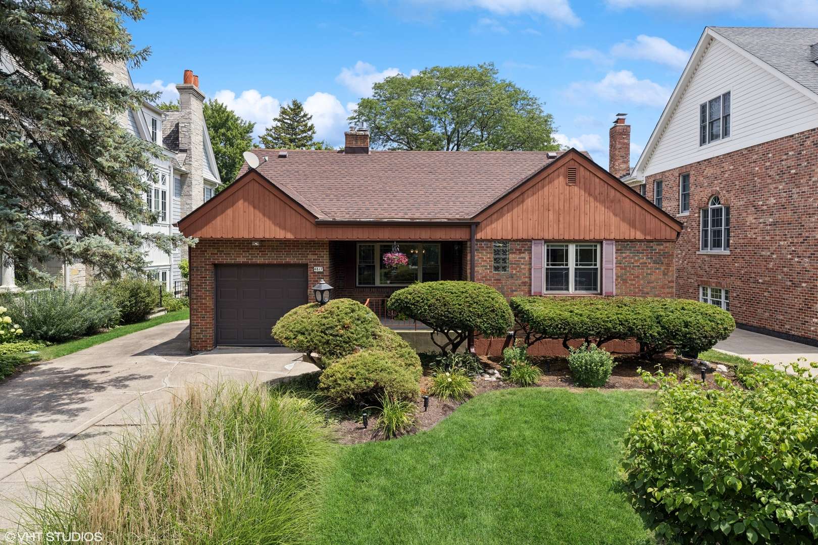 Western Springs, IL 60558,4817 Central AVE