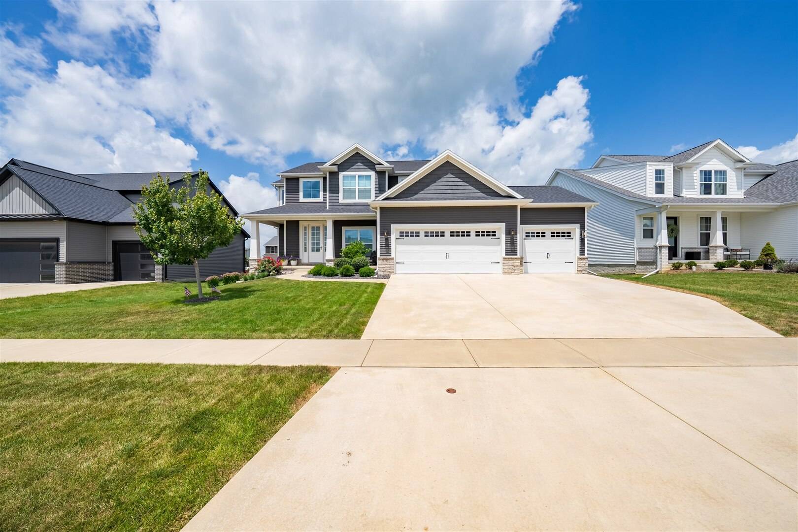 Bloomington, IL 61705,1117 Staghorne WAY