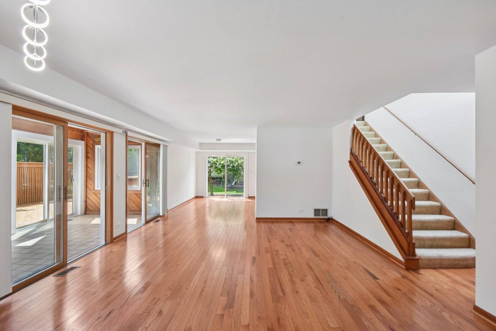 Lisle, IL 60532,2101 Babst CT