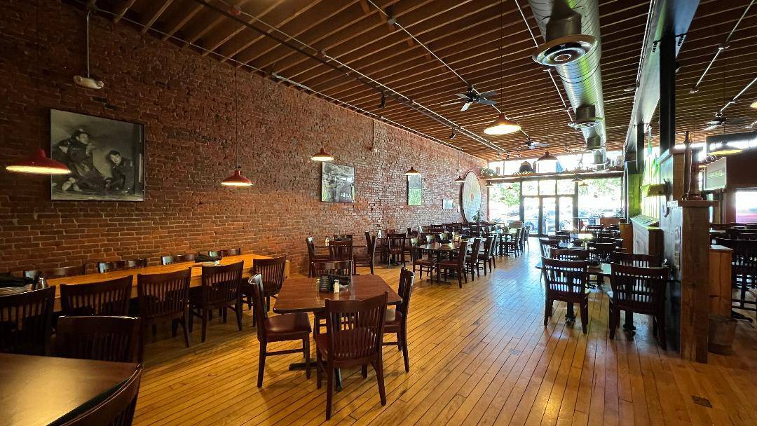 Dwight, IL 60420,140 E Main ST