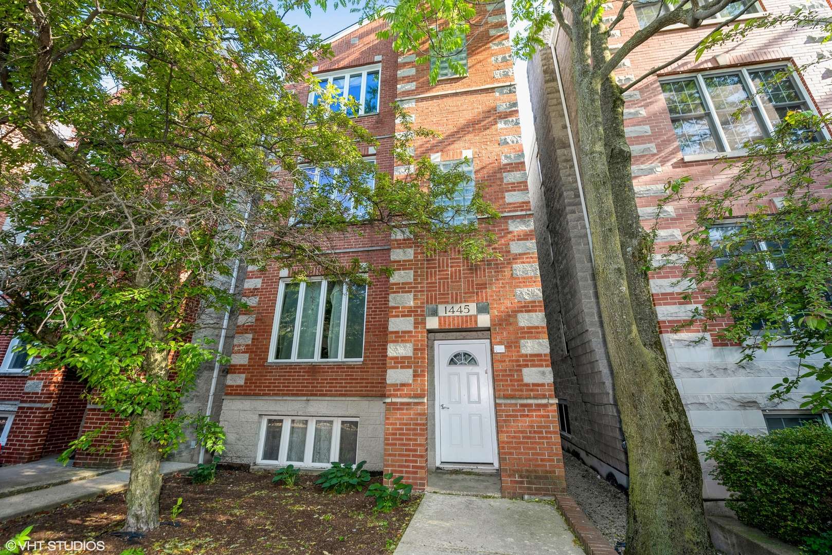 Chicago, IL 60622,1445 W Walton ST #1
