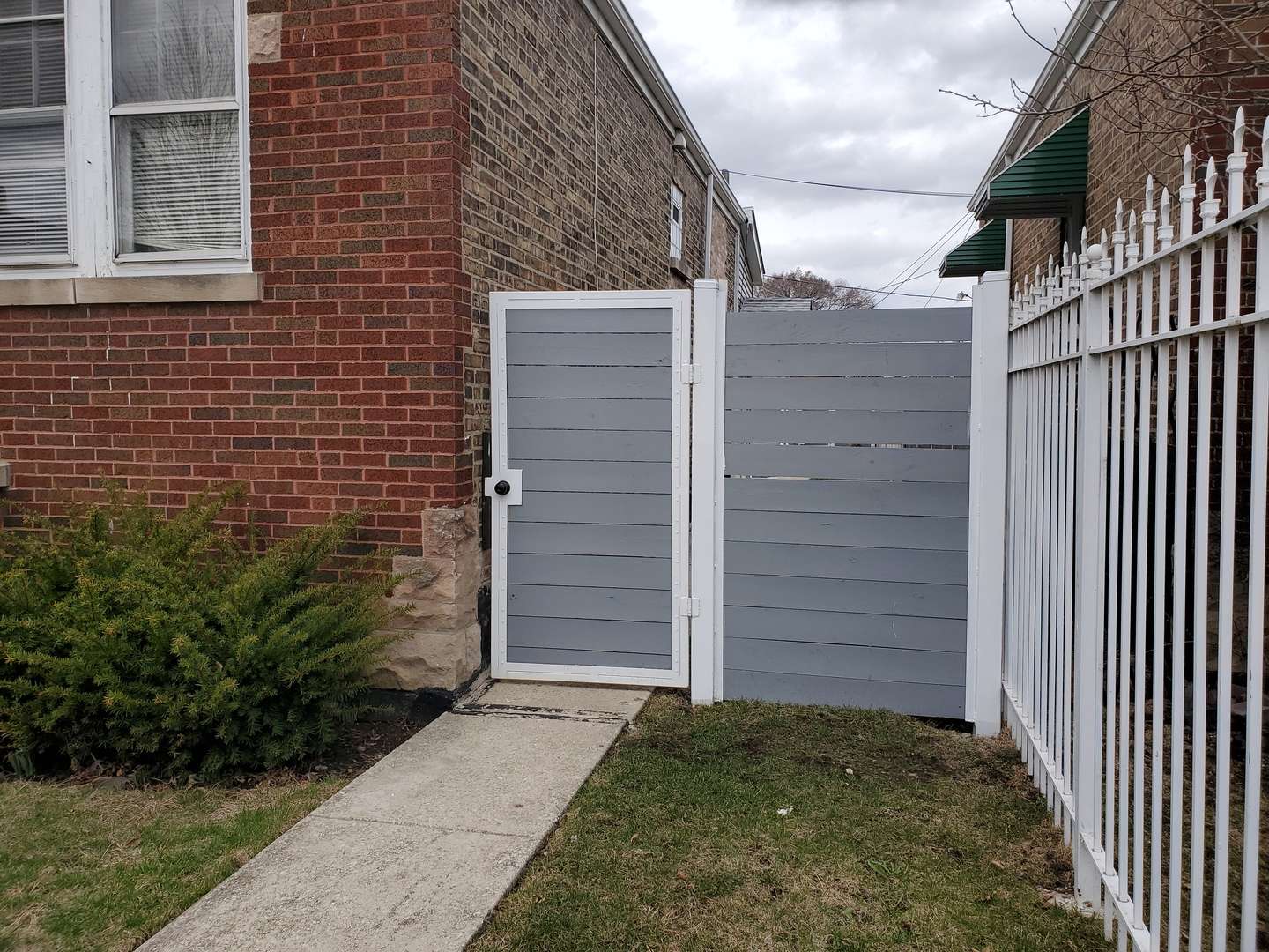 Chicago, IL 60632,2434 W 47th PL