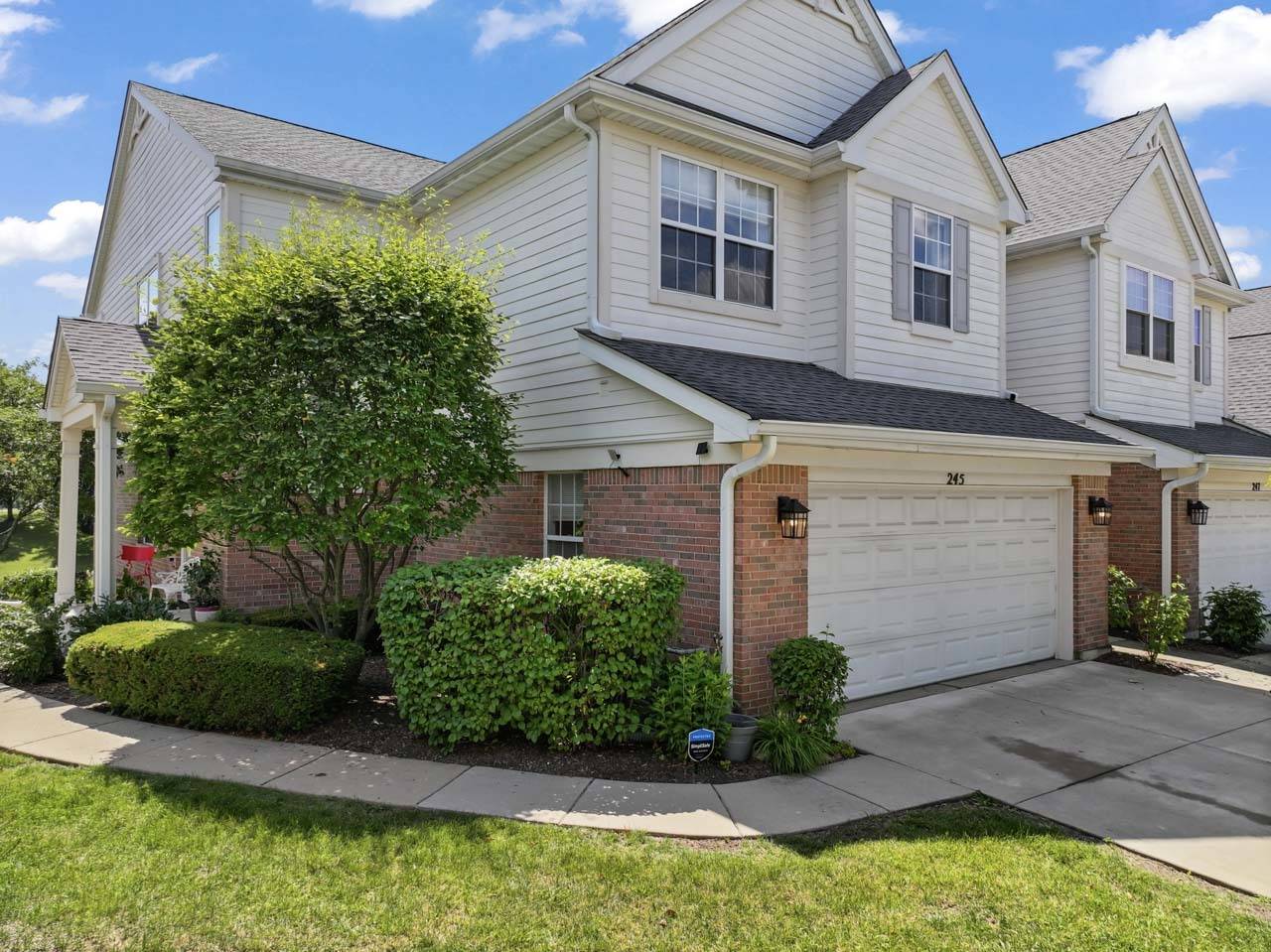 Bloomingdale, IL 60108,245 Westminster DR