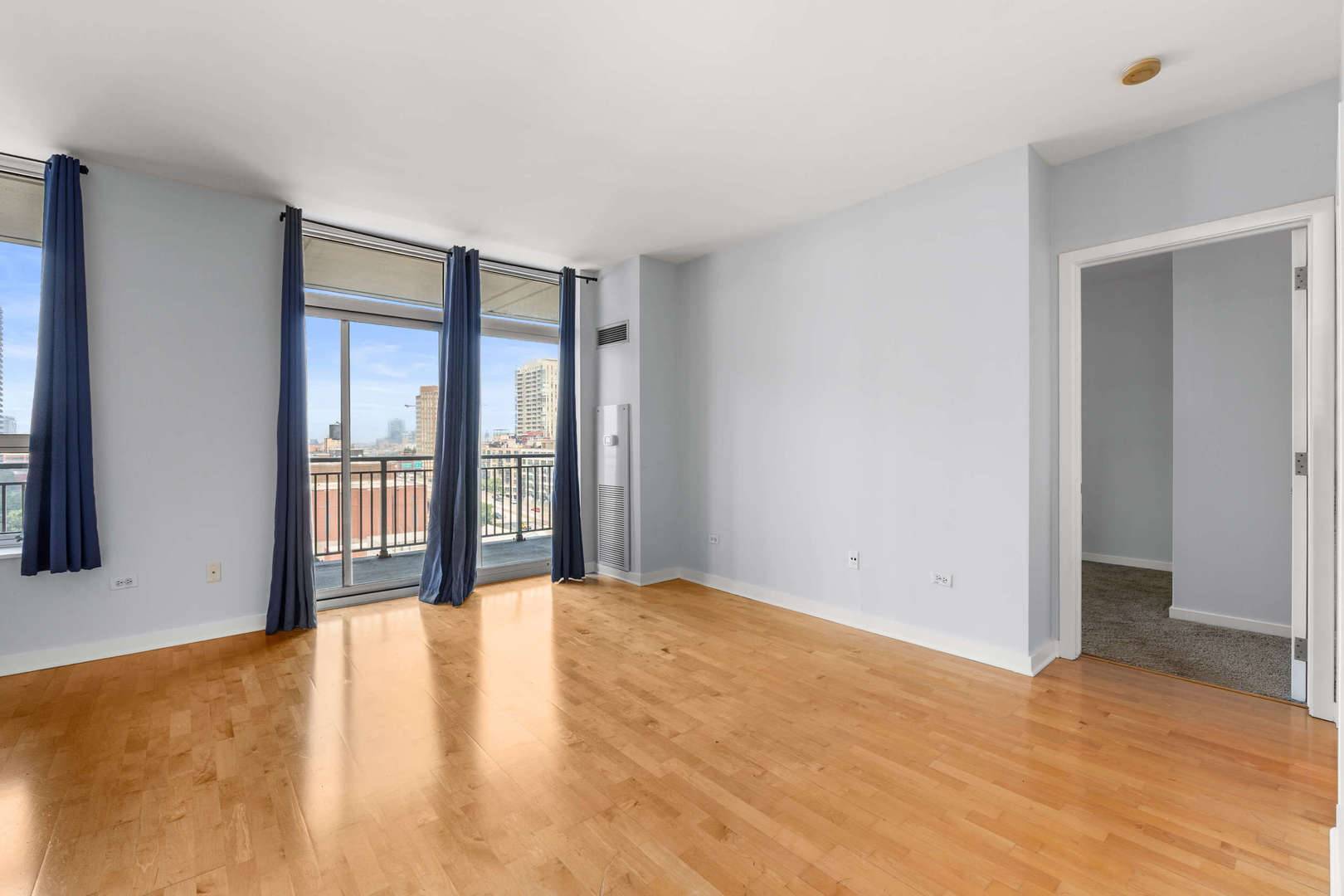 Chicago, IL 60654,330 W GRAND AVE #1003