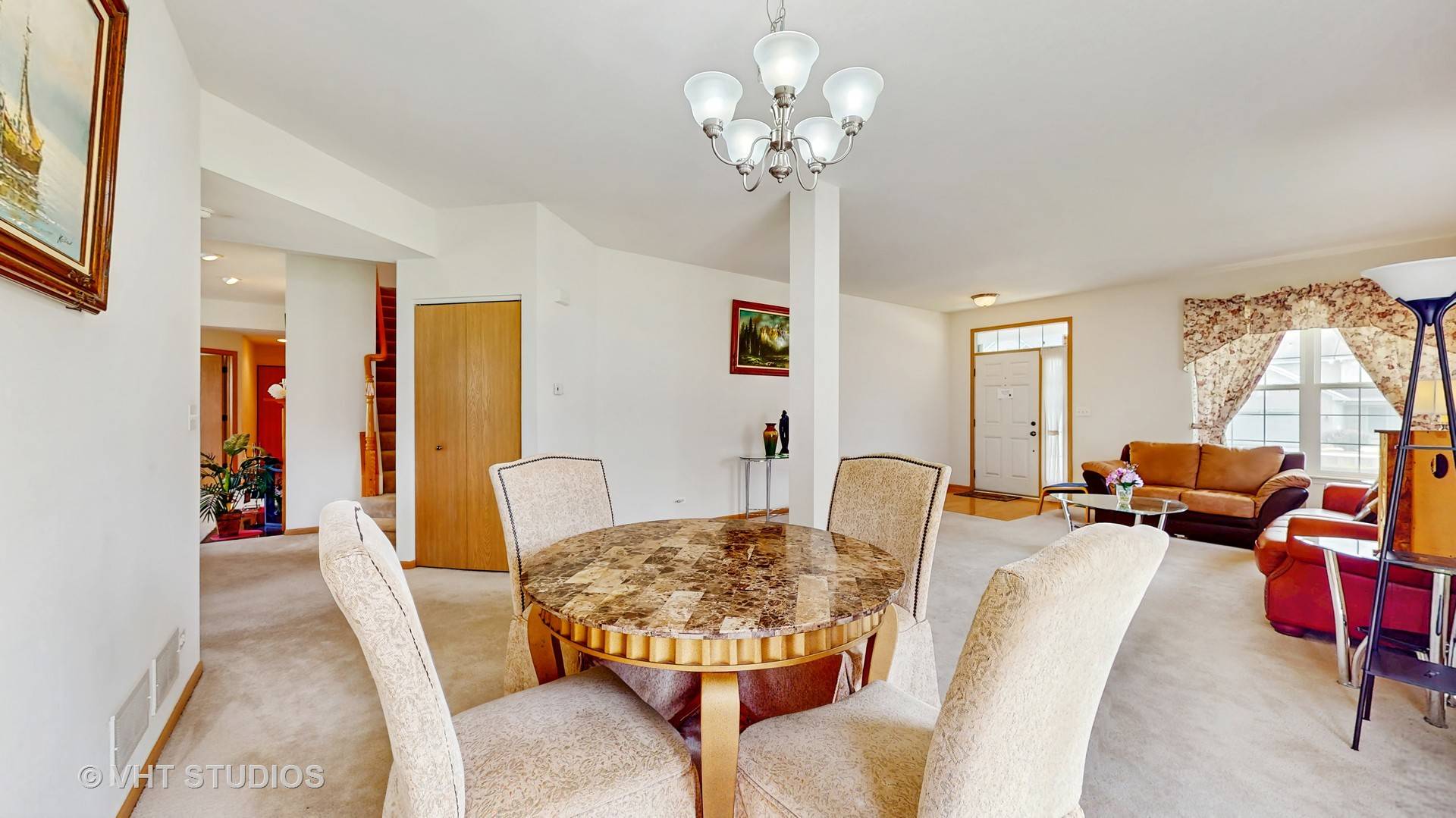 Plano, IL 60545,315 Hubbard CIR