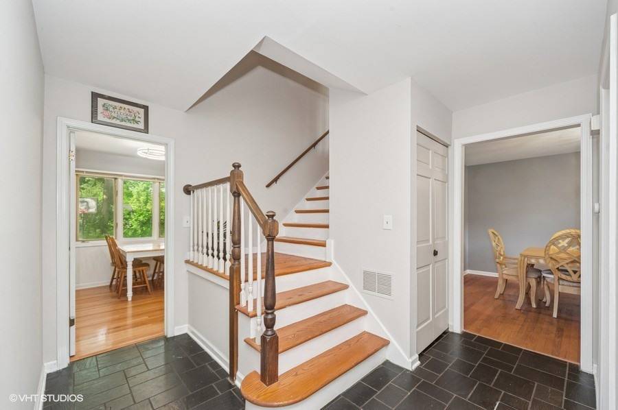 Lake Forest, IL 60045,104 E Louis AVE