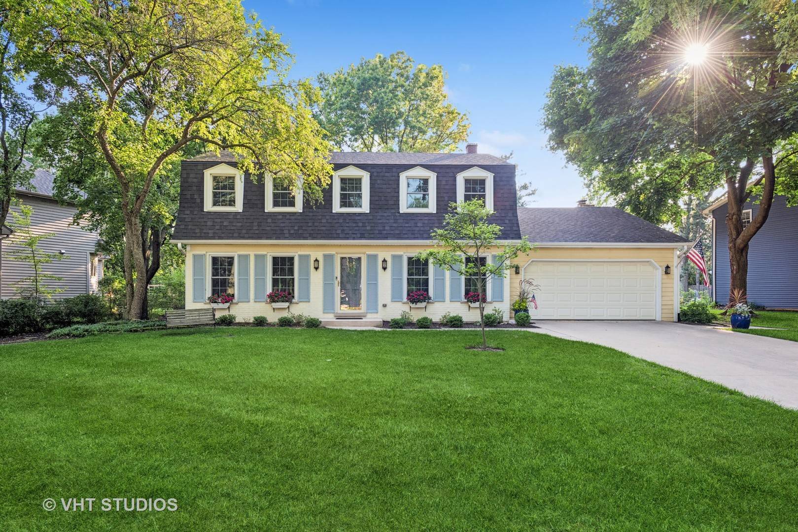 Wheaton, IL 60189,2S560 Seneca DR