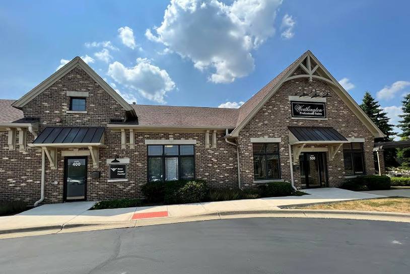 South Elgin, IL 60177,460 Briargate DR #500