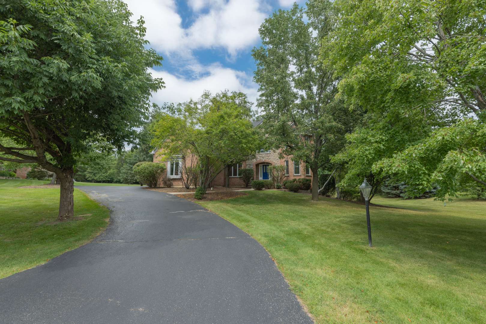 Crystal Lake, IL 60012,3702 W Homestead TRL
