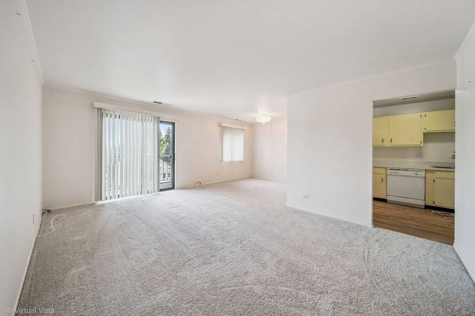 Bensenville, IL 60106,4 S Mason ST #403