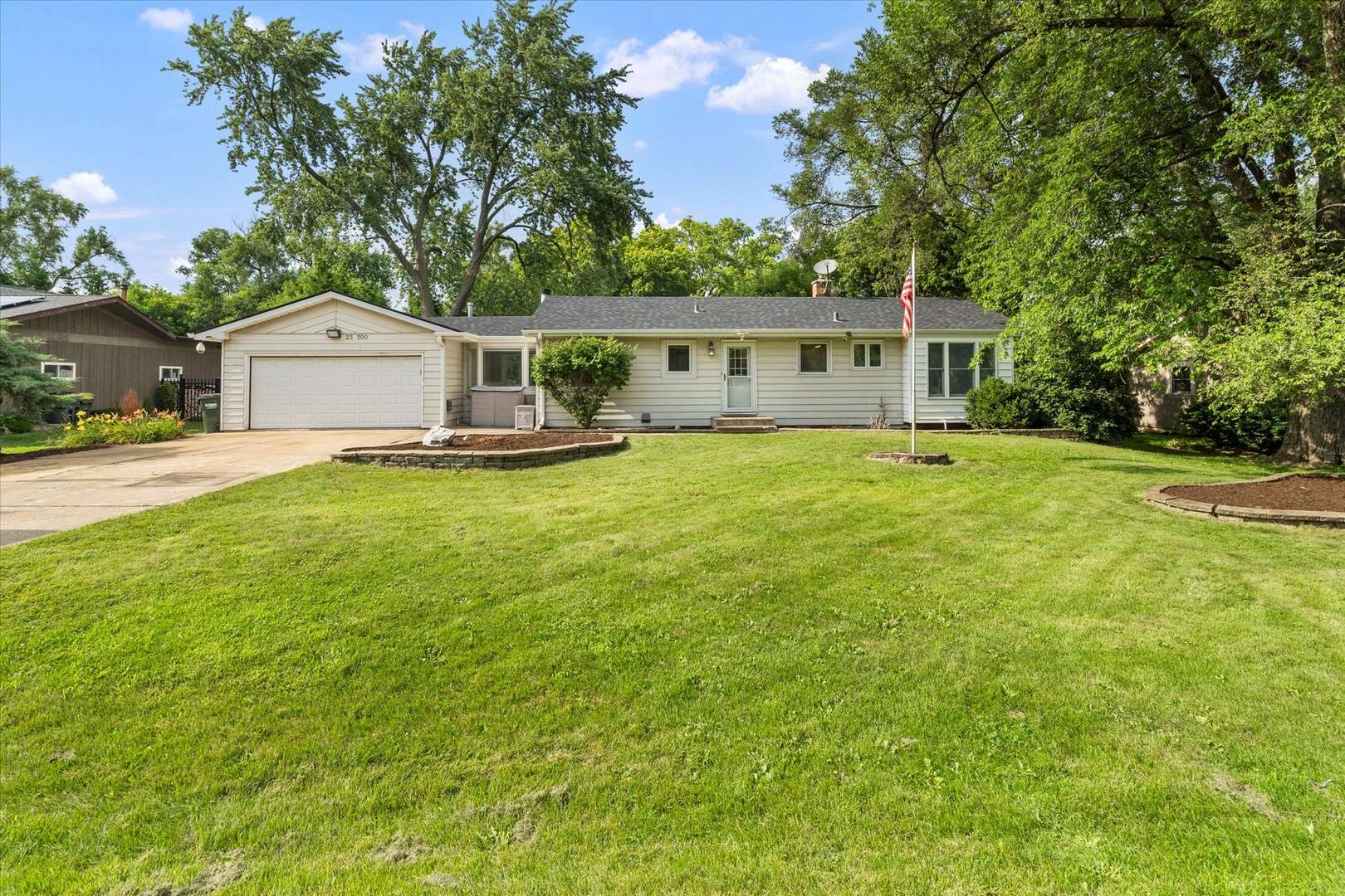 Carol Stream, IL 60188,23W500 Burdette AVE