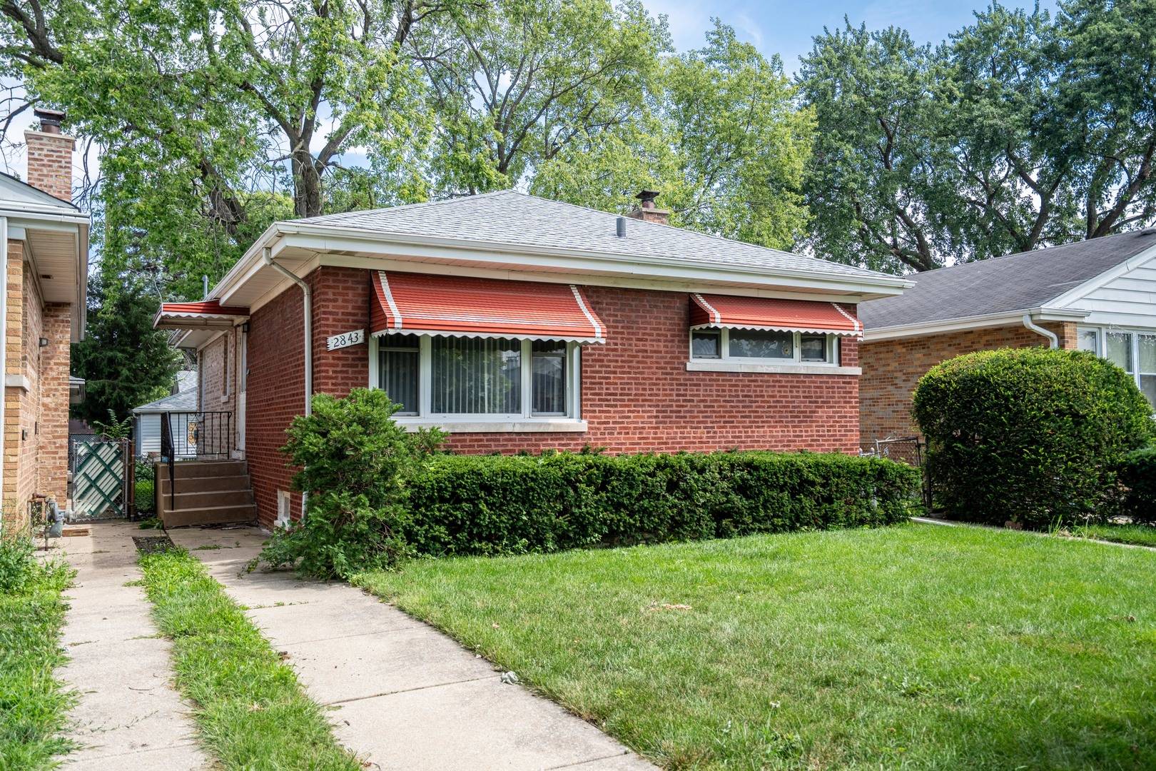 Franklin Park, IL 60131,2843 Hawthorne ST