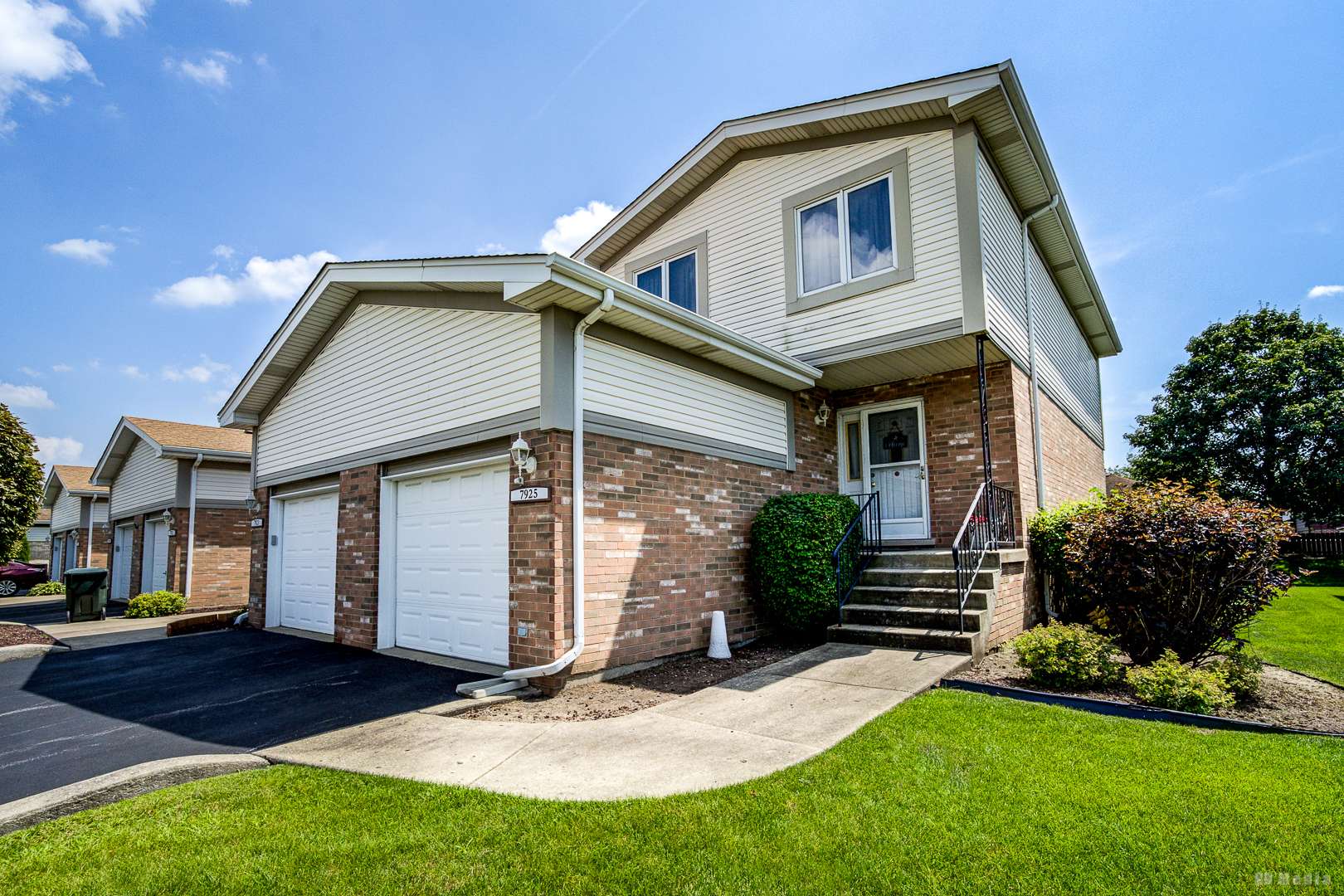 Tinley Park, IL 60477,7925 160th ST