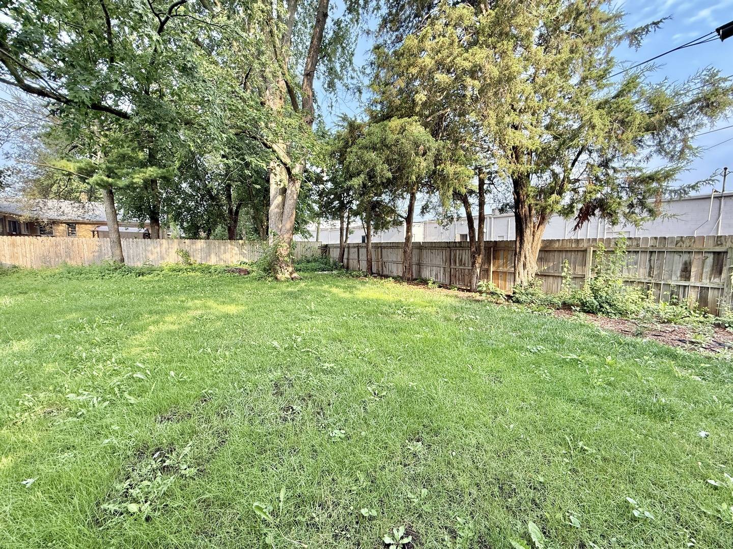 Rochelle, IL 61068,201 W Mcconaughy AVE