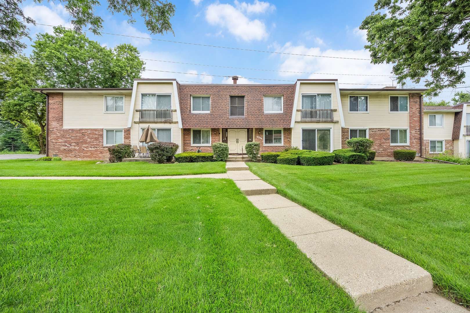 Woodridge, IL 60517,6824 Roberts DR #5