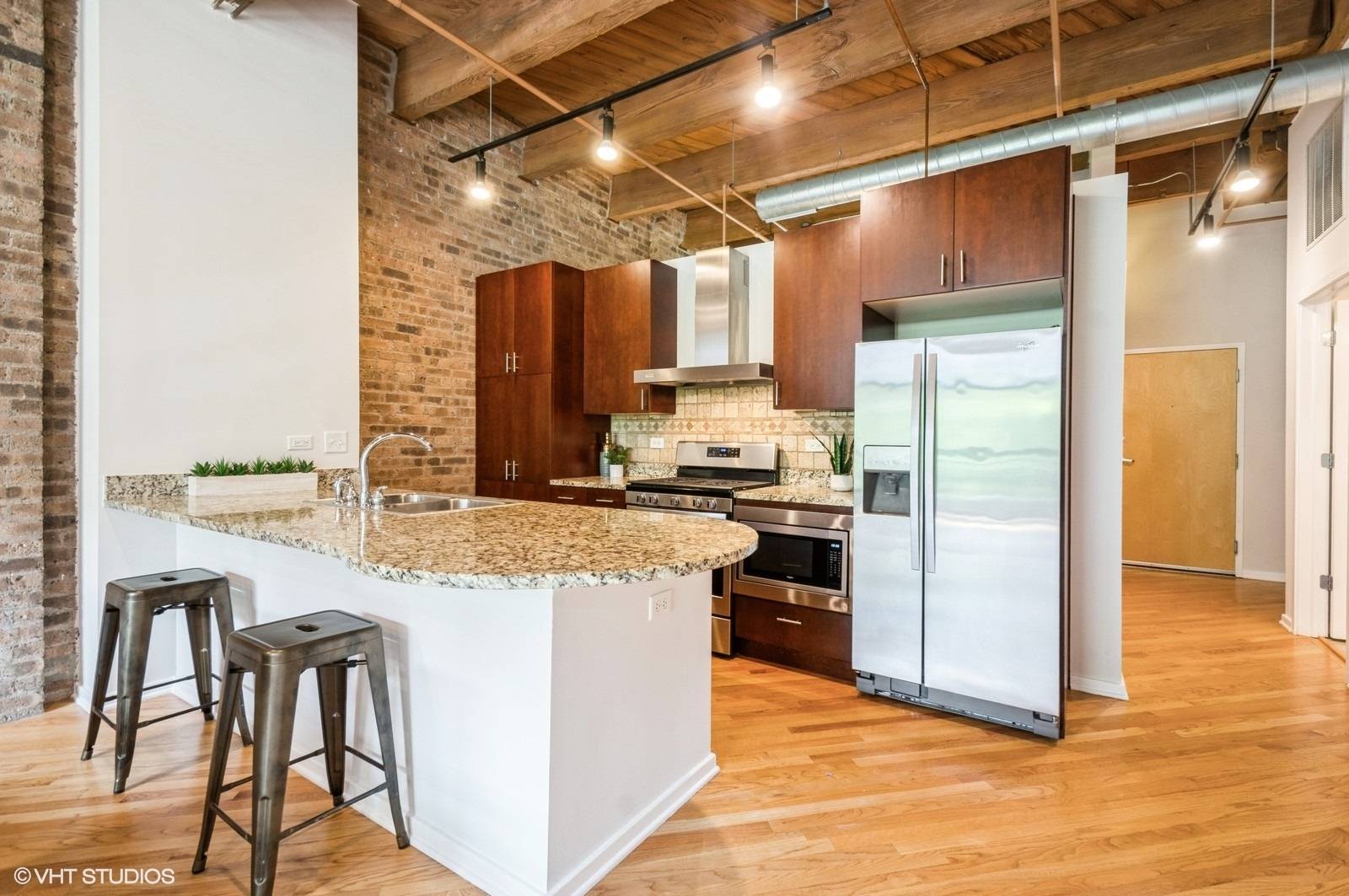Chicago, IL 60607,1040 W Adams ST #346