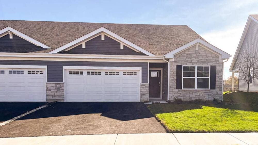 Bartlett, IL 60103,1124 Bluebell LN