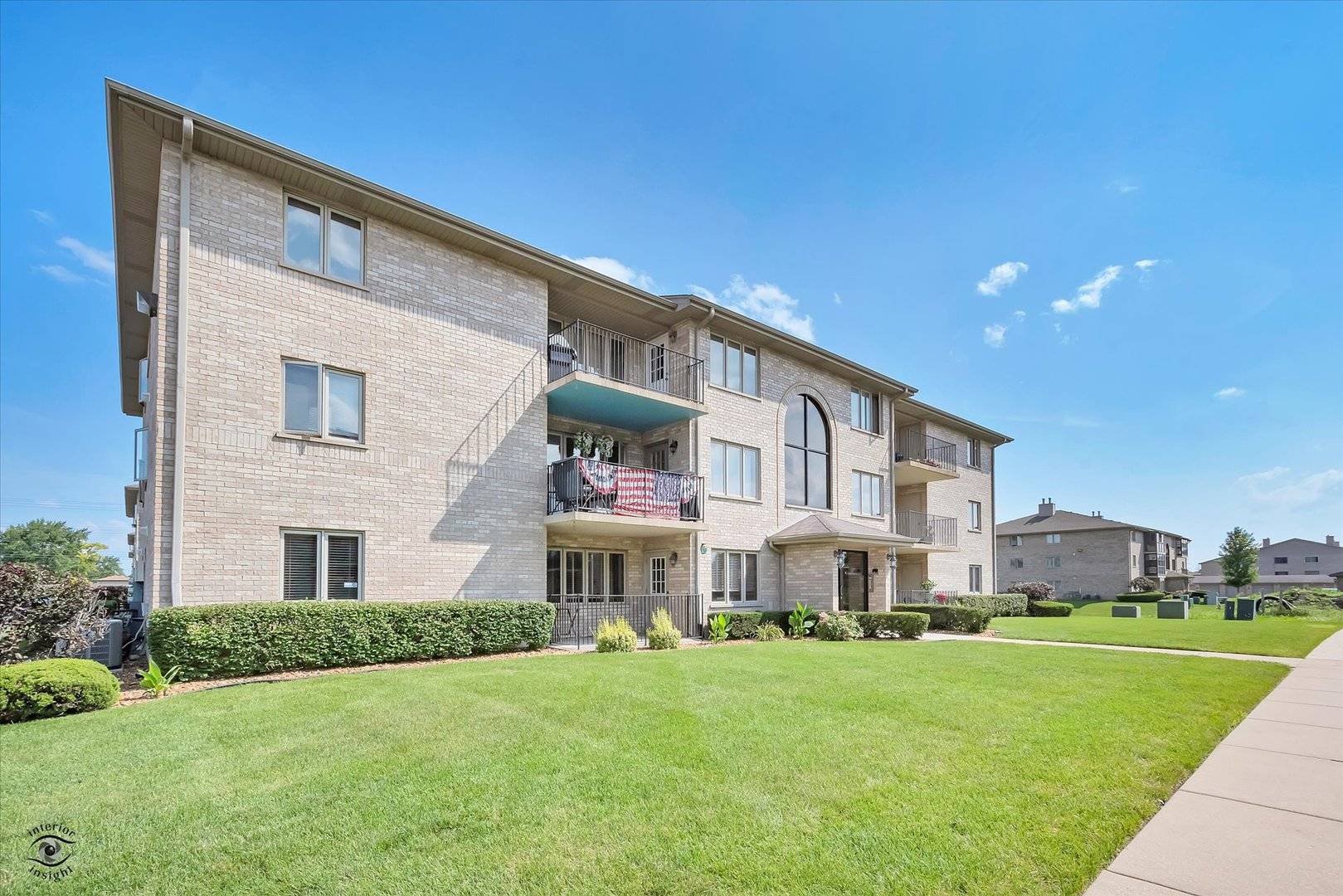 Crestwood, IL 60418,13953 W Leamington DR #1003
