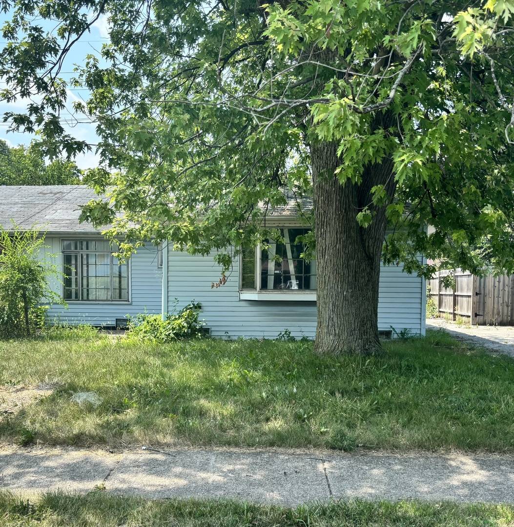 Robbins, IL 60472,14044 S Grace AVE