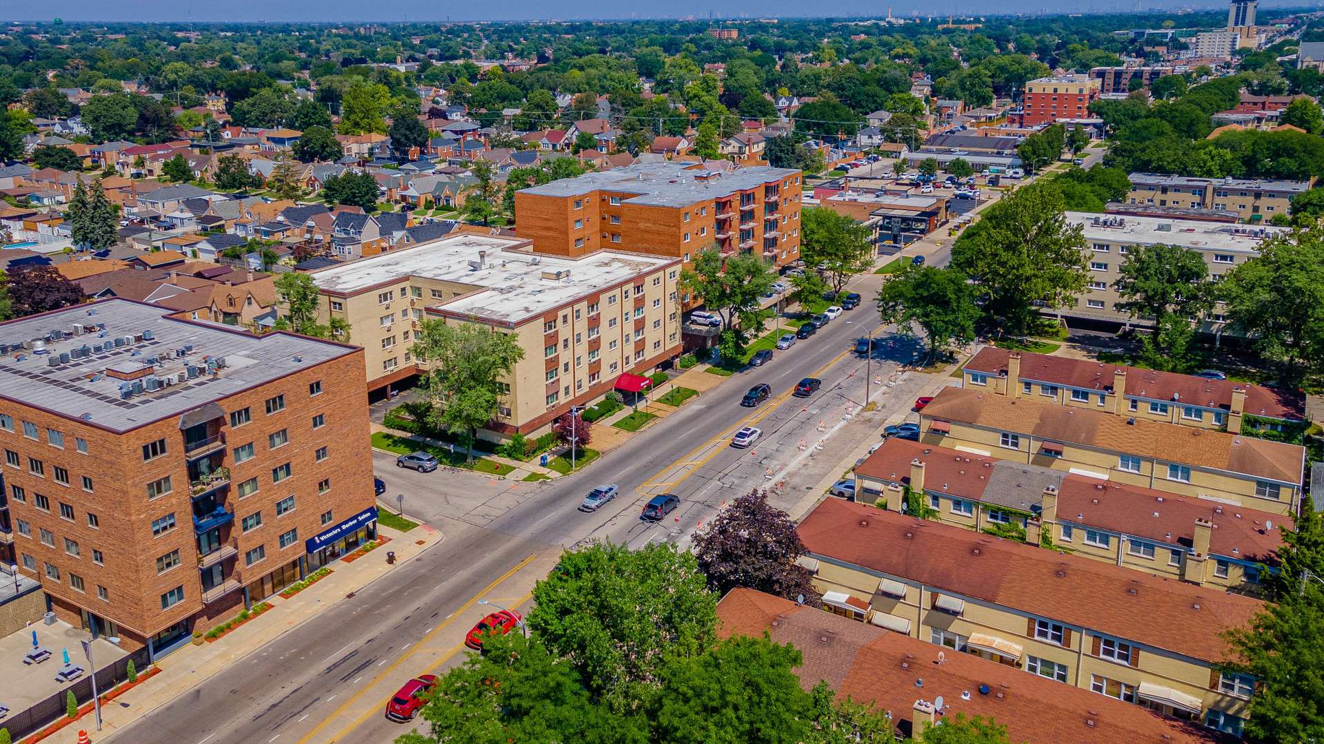 Elmwood Park, IL 60707,7840 W North AVE #5H
