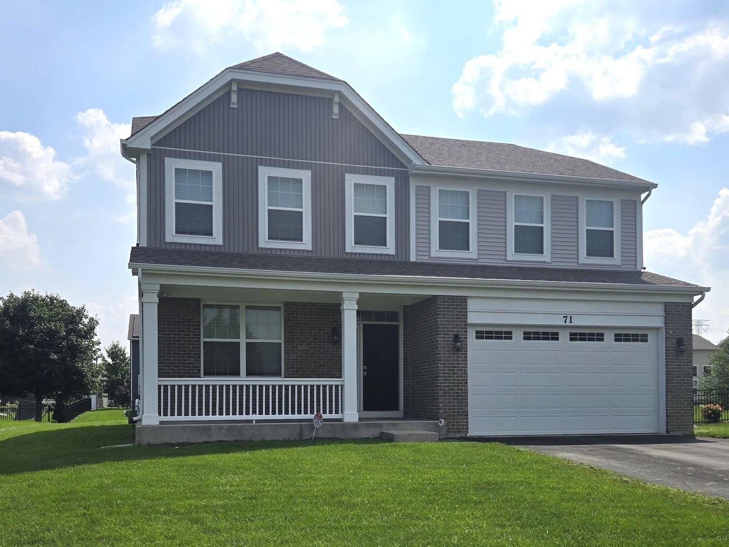 North Aurora, IL 60542,71 Windstone DR