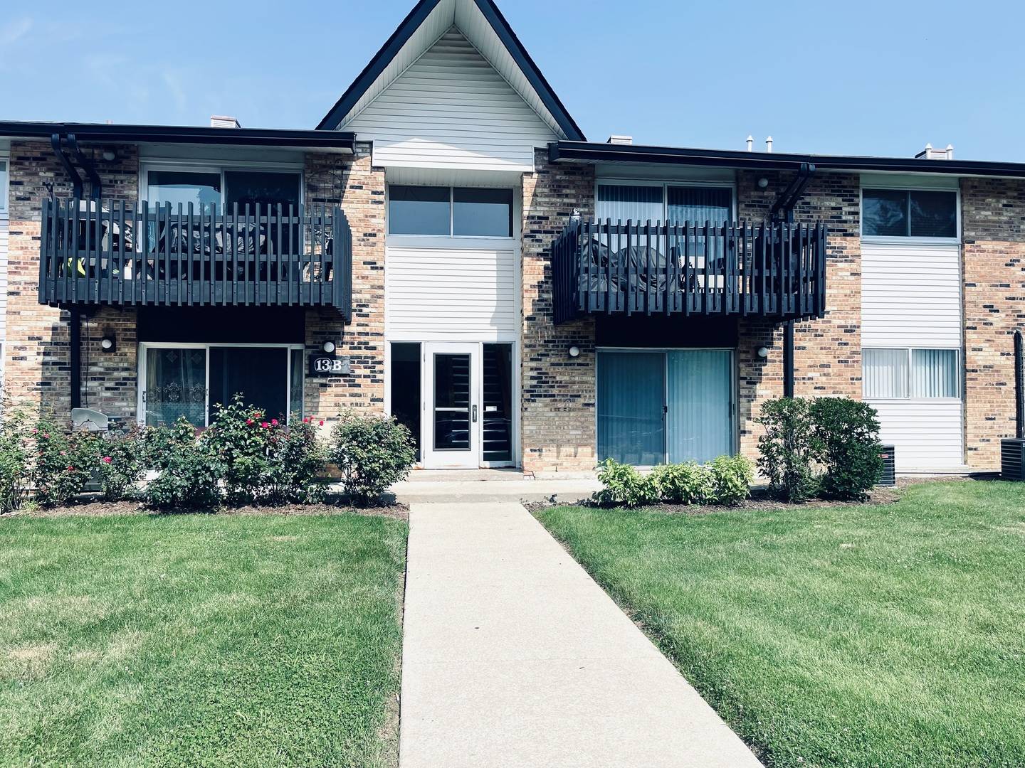 Willowbrook, IL 60527,13 Kingery Quarter #106B