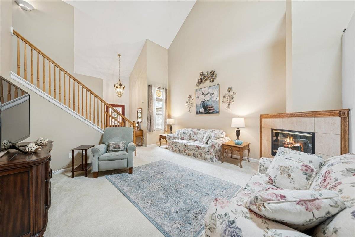 Joliet, IL 60435,1425 Tiger Lily LN