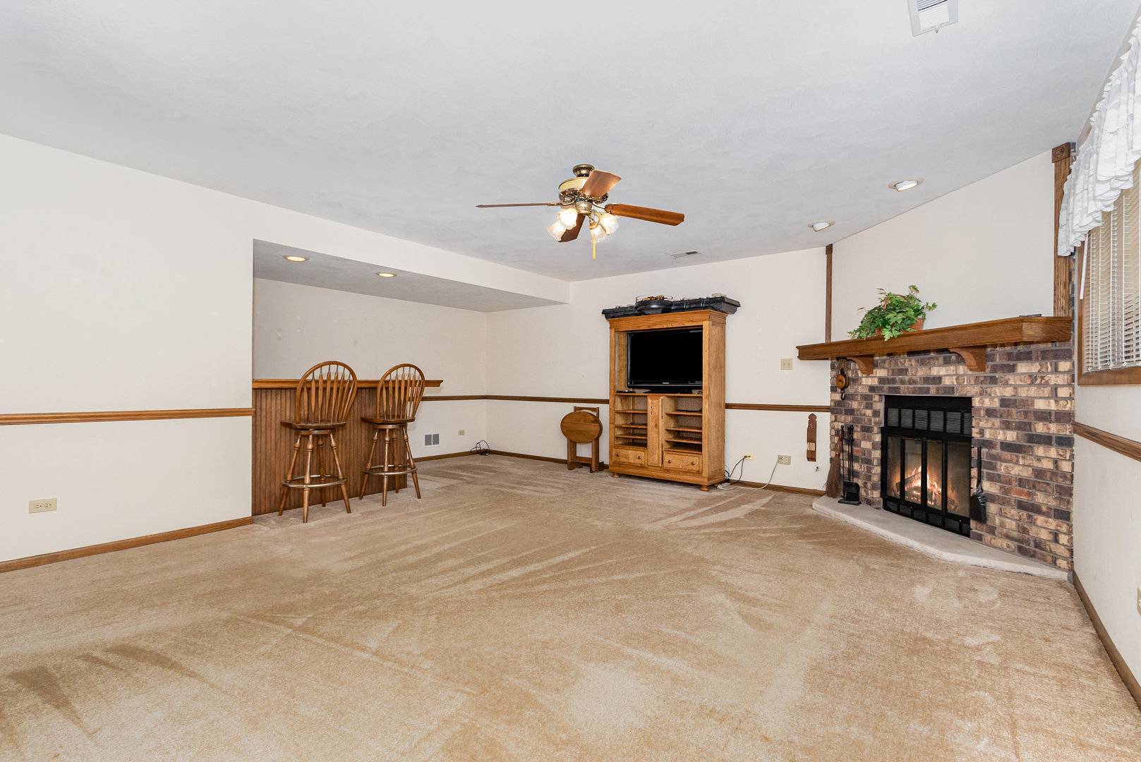 Tinley Park, IL 60477,16122 Pine DR #0