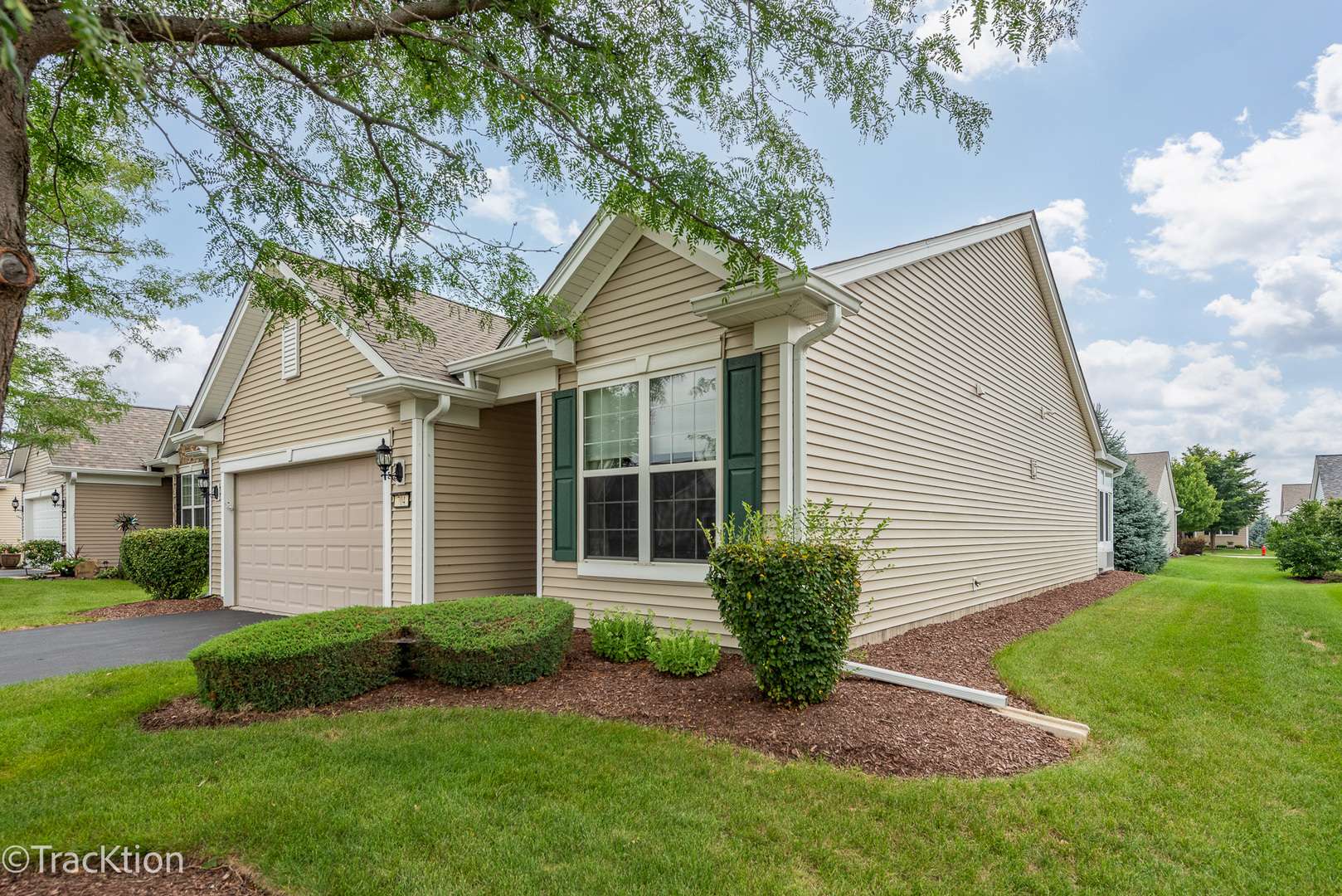 Shorewood, IL 60404,704 Flag DR