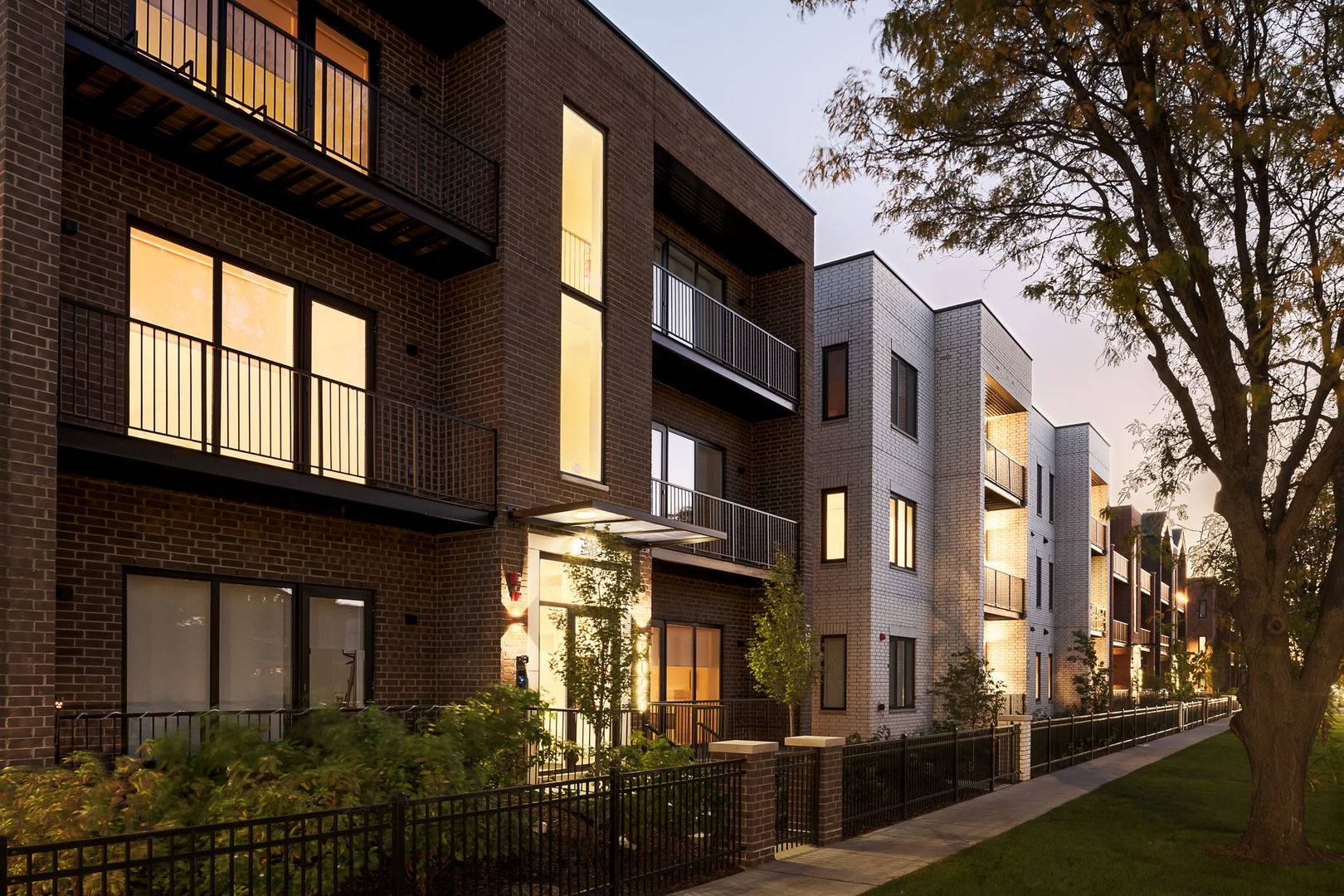 River Grove, IL 60171,8017 W Belmont AVE #303