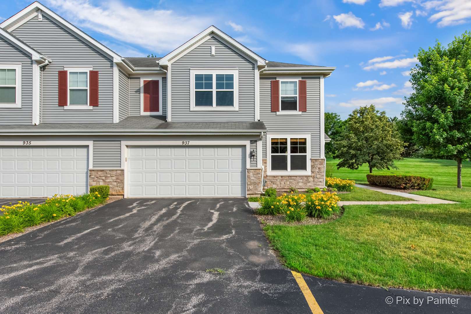 Pingree Grove, IL 60140,937 EMERALD DR